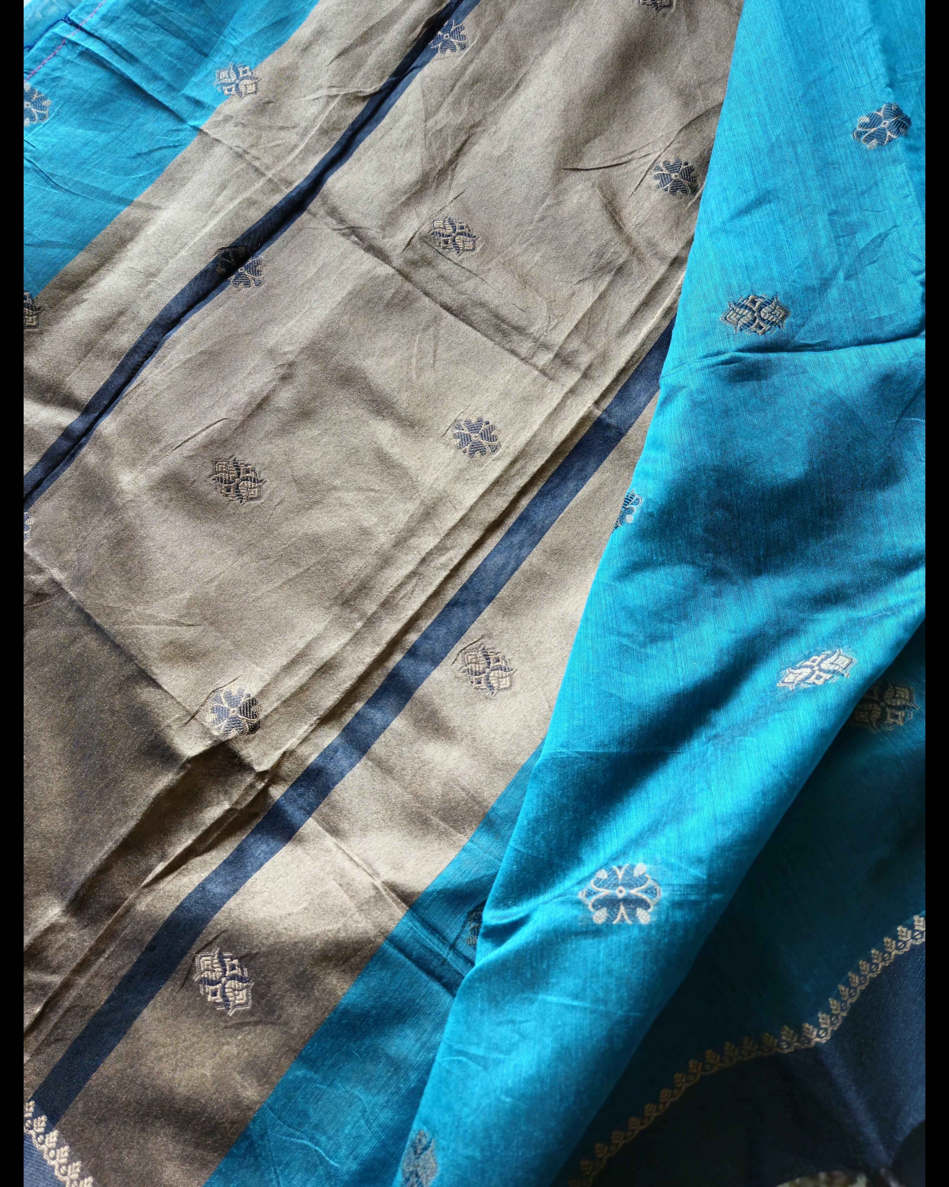 Teal Green Handwoven Sarees - Premium Jute Cotton Fibres, Handpicked & Handwoven by ATB