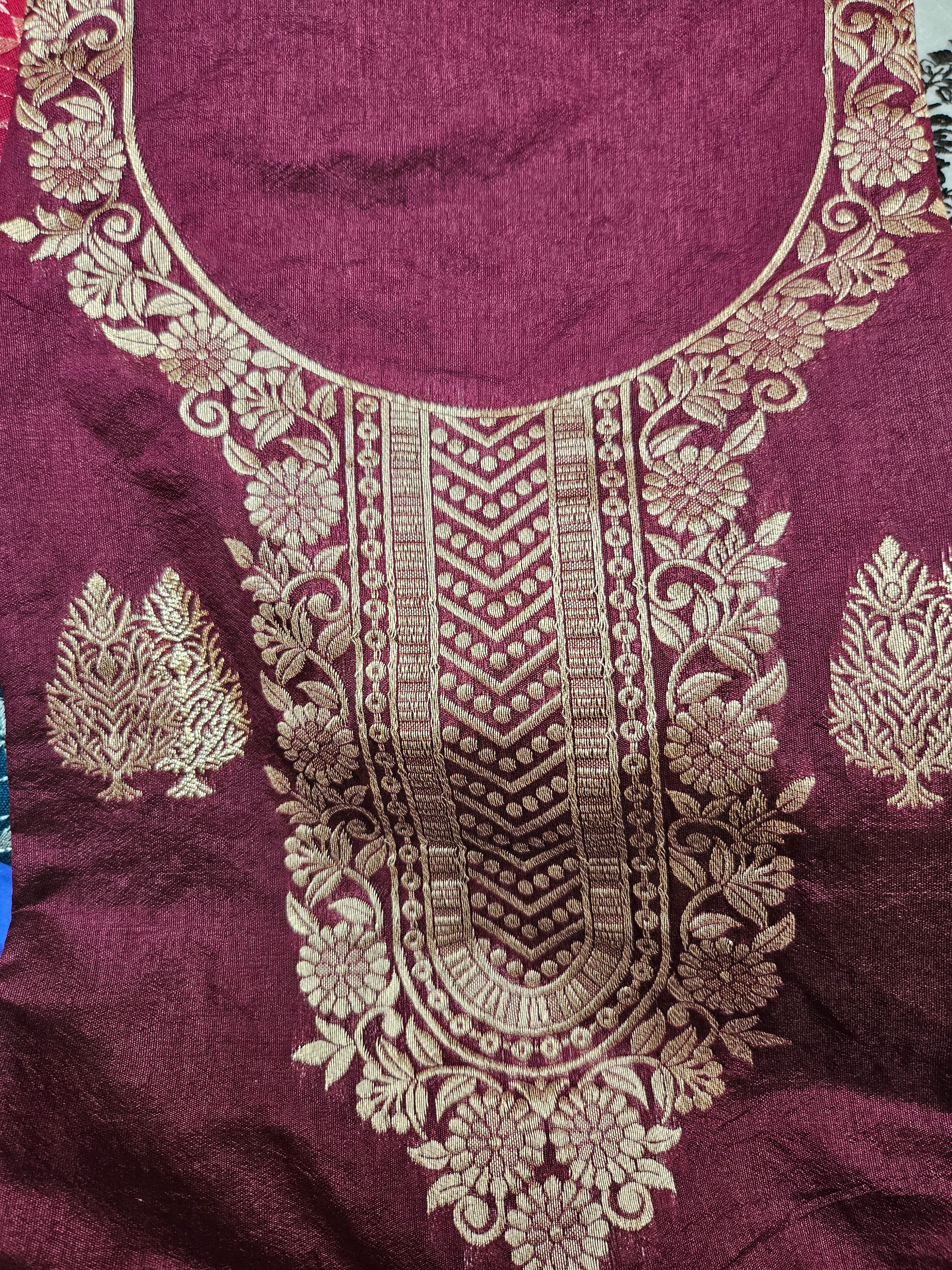 Banarasi Unstitched material - dual shade weaving - ATB ✨️ - All things Beautiful ✨️