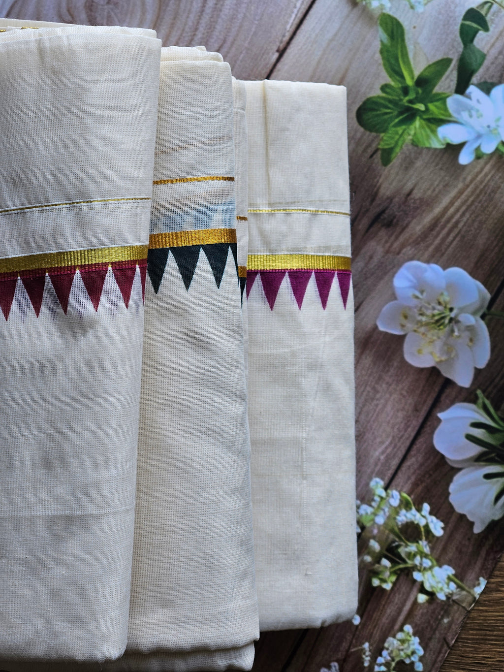 Kerala Mundu Onam Set - Traditional Attire for Celebrating Onam - All things Beautiful ✨️