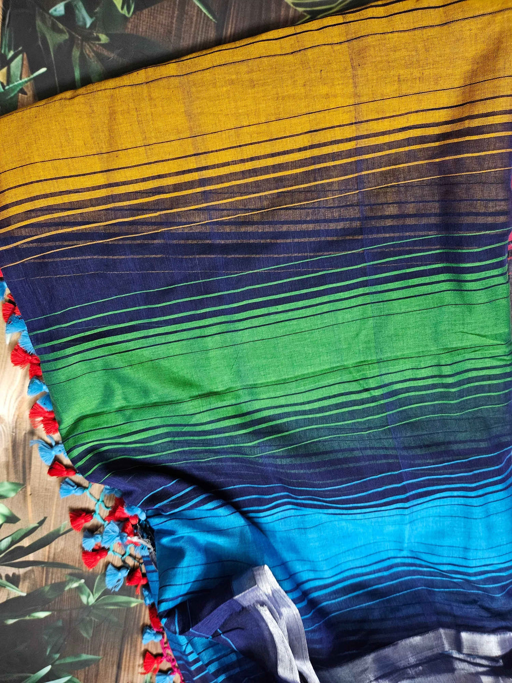 Mul Cotton Multicolour Striped Saree ATB ✨️ - Elegant and Stylish