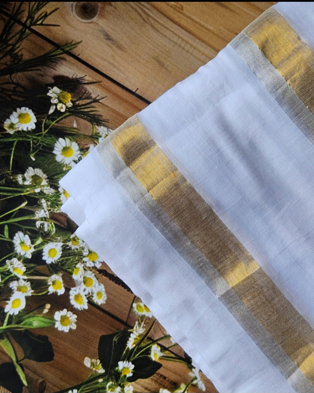 Mul cotton - Silver and Gold stripe Saree - ATB - All things Beautiful ✨️