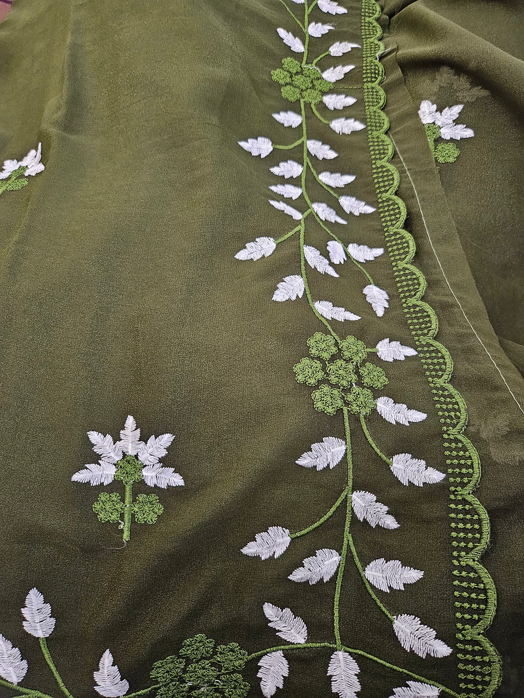 Georgette Leaves embroidery - Saree - ATB - All things Beautiful ✨️